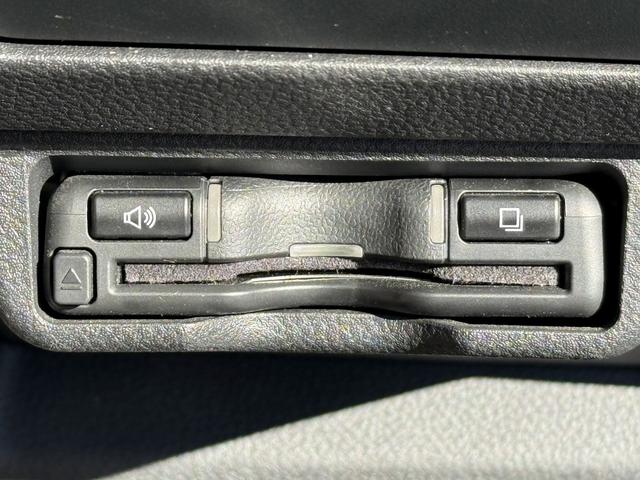 レヴォーグ ＧＴ－Ｈ　ＥＸ　禁煙車　オプション黒革シート　純正１１．６インチナビ　バックサイドカメラ　フルセグ　パワーバックドア　パドルシフト　アイサイトＸ　運転支援　メモリ機能付パワーシート　シートヒーター　ビルトインＥＴＣ（51枚目）