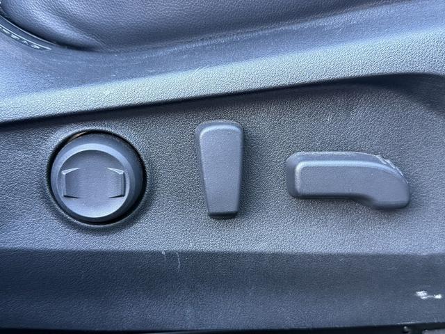 ���Ǝҗl�ւ̔̔��͂��f�肳���Ă��������܂��B�@�Ԍ������ԗ��̏ꍇ�́A�Ԍ����擾�������x�������z�ŕ\�����Ă���܂��B