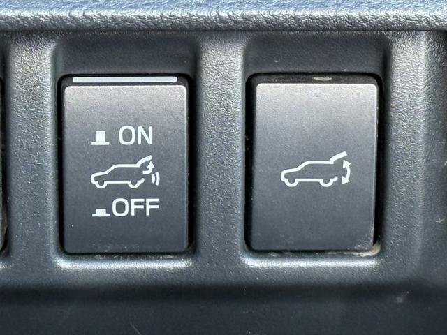 レヴォーグ STIスポーツ EX 禁煙車 赤革シート 純正11.6型ナビ アラウンドビューモニター フルセグ パワーバックドア アイサイトX 運転支援 メモリ機能付パワーシート シートヒーター パドルシフト ビルトインETC(6枚目)