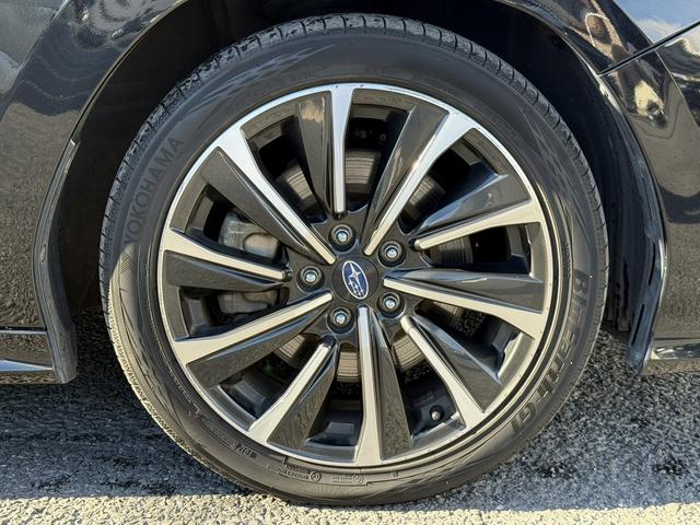 レヴォーグ STIスポーツ EX 禁煙車 赤革シート 純正11.6型ナビ アラウンドビューモニター フルセグ パワーバックドア アイサイトX 運転支援 メモリ機能付パワーシート シートヒーター パドルシフト ビルトインETC(24枚目)