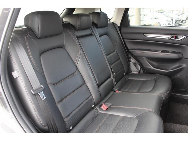 ＣＸ－５ ＸＤ　Ｌパッケージ　禁煙車　黒革シート　ＢＯＳＥサウンド　純正ナビ　フルセグ　バックカメラ　電動リアゲート　シートヒーター　パワーシート　ステアリングヒーター　アダプティブクルーズコントロール　衝突軽減ブレーキ　ＥＴＣ（16枚目）