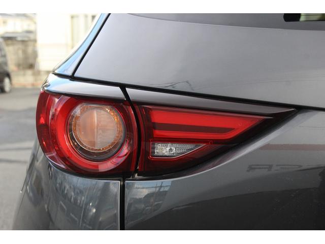 ＣＸ－５ ＸＤ　Ｌパッケージ　禁煙車　黒革シート　ＢＯＳＥサウンド　純正ナビ　フルセグ　バックカメラ　電動リアゲート　シートヒーター　パワーシート　ステアリングヒーター　アダプティブクルーズコントロール　衝突軽減ブレーキ　ＥＴＣ（28枚目）