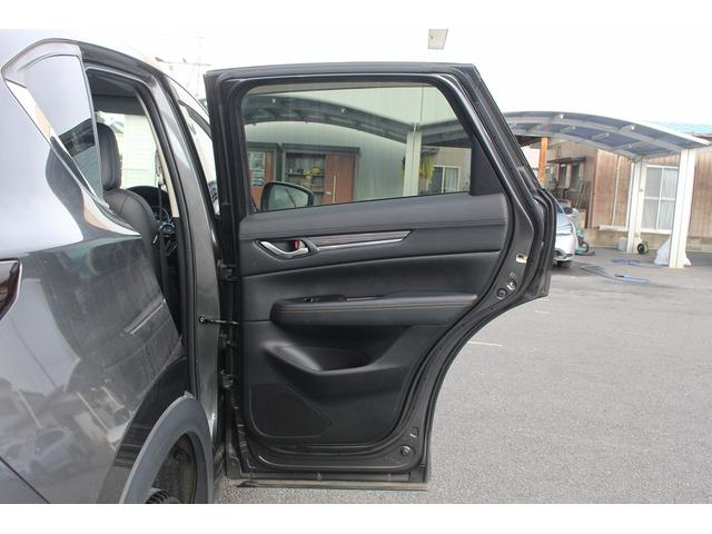 ＣＸ－５ ＸＤ　Ｌパッケージ　禁煙車　黒革シート　ＢＯＳＥサウンド　純正ナビ　フルセグ　バックカメラ　電動リアゲート　シートヒーター　パワーシート　ステアリングヒーター　アダプティブクルーズコントロール　衝突軽減ブレーキ　ＥＴＣ（38枚目）