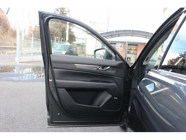 ＣＸ－５ ＸＤ　Ｌパッケージ　禁煙車　黒革シート　ＢＯＳＥサウンド　純正ナビ　フルセグ　バックカメラ　電動リアゲート　シートヒーター　パワーシート　ステアリングヒーター　アダプティブクルーズコントロール　衝突軽減ブレーキ　ＥＴＣ（43枚目）