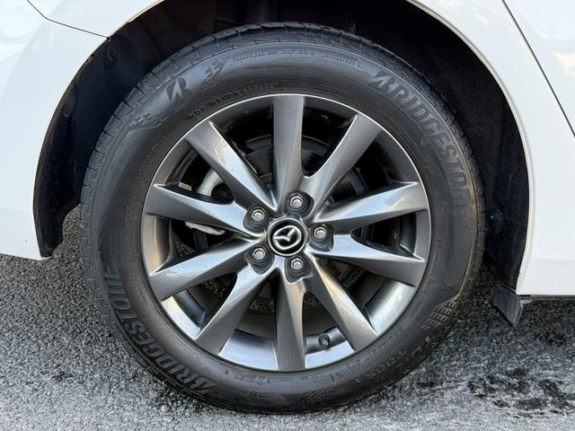 ＭＡＺＤＡ６セダン ＸＤ　禁煙車　純正ナビ　フルセグ　バックカメラ　衝突軽減ブレーキ　運転支援システム　ブラインドスポットモニター　アダプティブクルーズコントロール　ＥＴＣ２．０　レーンキープ　純正１７ＡＷ　ＬＥＤライト（31枚目）