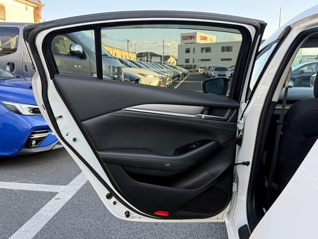 ＭＡＺＤＡ６セダン ＸＤ　禁煙車　純正ナビ　フルセグ　バックカメラ　衝突軽減ブレーキ　運転支援システム　ブラインドスポットモニター　アダプティブクルーズコントロール　ＥＴＣ２．０　レーンキープ　純正１７ＡＷ　ＬＥＤライト（41枚目）