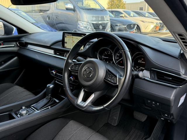 ＭＡＺＤＡ６セダン ＸＤ　禁煙車　純正ナビ　フルセグ　バックカメラ　衝突軽減ブレーキ　運転支援システム　ブラインドスポットモニター　アダプティブクルーズコントロール　ＥＴＣ２．０　レーンキープ　純正１７ＡＷ　ＬＥＤライト（42枚目）