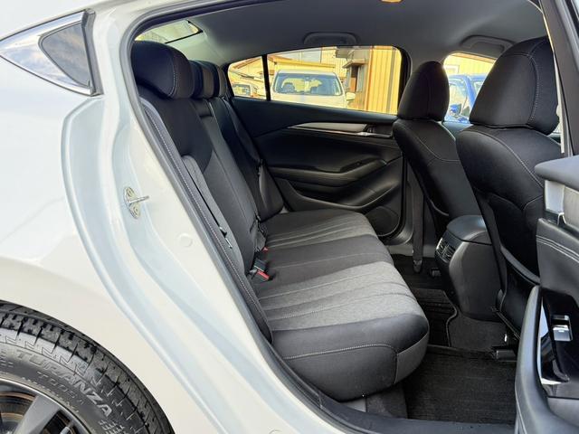 ＭＡＺＤＡ６セダン ＸＤ　禁煙車　純正ナビ　フルセグ　バックカメラ　衝突軽減ブレーキ　運転支援システム　ブラインドスポットモニター　アダプティブクルーズコントロール　ＥＴＣ２．０　レーンキープ　純正１７ＡＷ　ＬＥＤライト（43枚目）