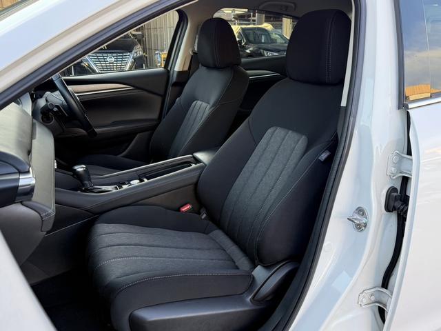 ＭＡＺＤＡ６セダン ＸＤ　禁煙車　純正ナビ　フルセグ　バックカメラ　衝突軽減ブレーキ　運転支援システム　ブラインドスポットモニター　アダプティブクルーズコントロール　ＥＴＣ２．０　レーンキープ　純正１７ＡＷ　ＬＥＤライト（45枚目）