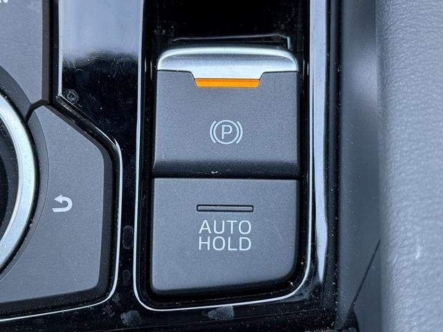 ＭＡＺＤＡ６セダン ＸＤ　禁煙車　純正ナビ　フルセグ　バックカメラ　衝突軽減ブレーキ　運転支援システム　ブラインドスポットモニター　アダプティブクルーズコントロール　ＥＴＣ２．０　レーンキープ　純正１７ＡＷ　ＬＥＤライト（61枚目）