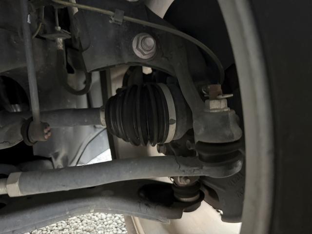 ＭＡＺＤＡ６セダン ＸＤ　禁煙車　純正ナビ　フルセグ　バックカメラ　衝突軽減ブレーキ　運転支援システム　ブラインドスポットモニター　アダプティブクルーズコントロール　ＥＴＣ２．０　レーンキープ　純正１７ＡＷ　ＬＥＤライト（73枚目）