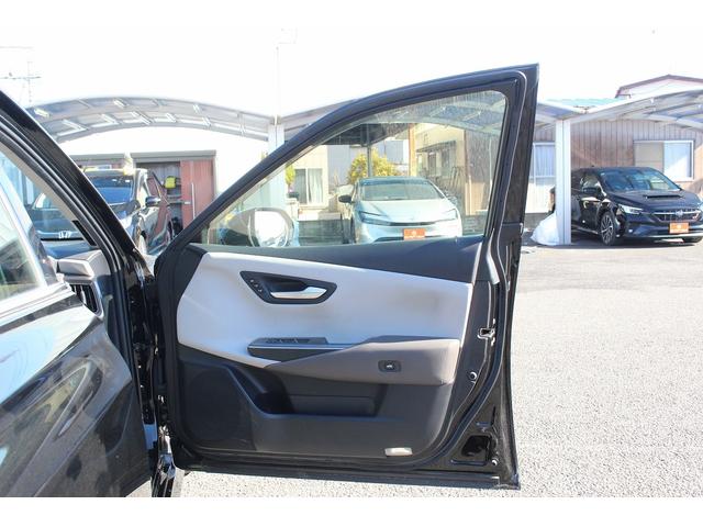 クラウンハイブリッド Ｇ　禁煙車　白革シート　純正１２．３インチナビ　フルセグ　衝突軽減ブレーキ　アラウンドビューモニター　デジタルインナーミラー　３眼ＬＥＤヘッド　ビルドインＥＴＣ２．０　シートエアコン　シートヒーター（38枚目）