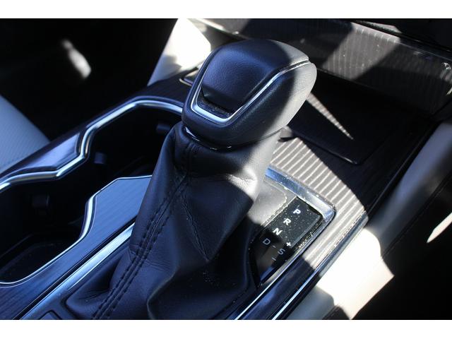 クラウンハイブリッド Ｇ　禁煙車　白革シート　純正１２．３インチナビ　フルセグ　衝突軽減ブレーキ　アラウンドビューモニター　デジタルインナーミラー　３眼ＬＥＤヘッド　ビルドインＥＴＣ２．０　シートエアコン　シートヒーター（60枚目）