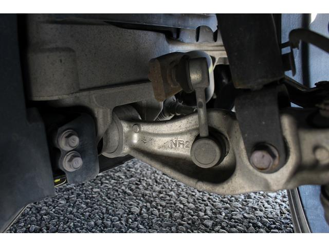 クラウンハイブリッド Ｇ　禁煙車　白革シート　純正１２．３インチナビ　フルセグ　衝突軽減ブレーキ　アラウンドビューモニター　デジタルインナーミラー　３眼ＬＥＤヘッド　ビルドインＥＴＣ２．０　シートエアコン　シートヒーター（70枚目）