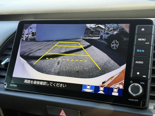 フィット ｅ：ＨＥＶ　ＲＳ　ワンオーナー　禁煙車　純正９型ナビ　フルセグ　バックカメラ　衝突軽減ブレーキ　運転支援システム　レーダークルーズコントロール　ＵＳＢ端子　パドルシフト　ＳＤ録音ミュージックサーバー　内牧ステアリング（4枚目）