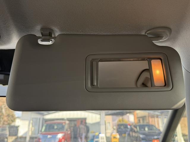 フィット ｅ：ＨＥＶ　ＲＳ　ワンオーナー　禁煙車　純正９型ナビ　フルセグ　バックカメラ　衝突軽減ブレーキ　運転支援システム　レーダークルーズコントロール　ＵＳＢ端子　パドルシフト　ＳＤ録音ミュージックサーバー　内牧ステアリング（60枚目）