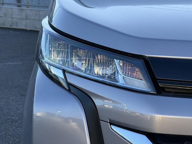 ノア Ｘ　禁煙車　純正８インチナビ　バックカメラ　トヨタセーフティセンス　アダプティブクルーズコントロ－ル　衝突軽減ブレーキ　片側電動スライドドア　ＥＴＣ　クリアランスソナー　Ｂｌｕｅｔｏｏｔｈ接続（12枚目）