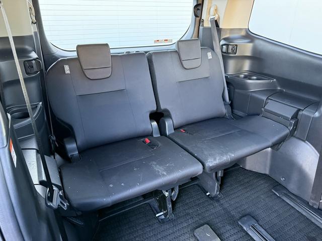 ノア Ｘ　禁煙車　純正８インチナビ　バックカメラ　トヨタセーフティセンス　アダプティブクルーズコントロ－ル　衝突軽減ブレーキ　片側電動スライドドア　ＥＴＣ　クリアランスソナー　Ｂｌｕｅｔｏｏｔｈ接続（17枚目）