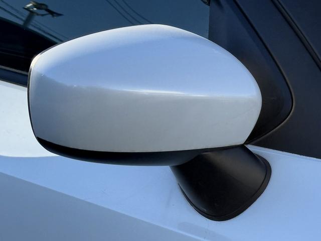 イグニス ハイブリッドＭＧ　禁煙車　社外ナビ　バックカメラ　衝突軽減ブレーキ　前席シートヒーター　レーンキープ　ＥＴＣ　アイドリングストップ　Ｂｌｕｅｔｏｏｔｈ接続　電動格納式ミラー　キーレス（29枚目）