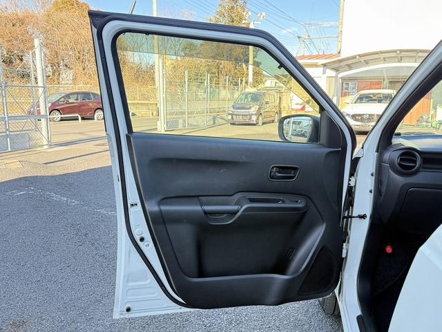 イグニス ハイブリッドＭＧ　禁煙車　社外ナビ　バックカメラ　衝突軽減ブレーキ　前席シートヒーター　レーンキープ　ＥＴＣ　アイドリングストップ　Ｂｌｕｅｔｏｏｔｈ接続　電動格納式ミラー　キーレス（41枚目）