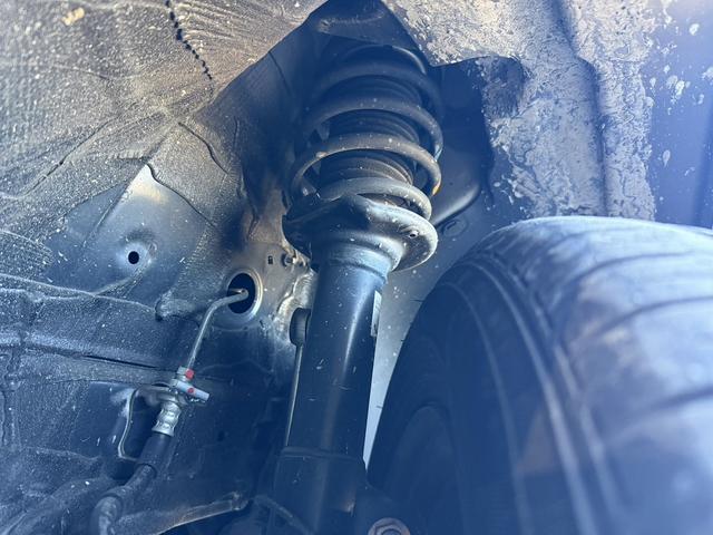 イグニス ハイブリッドＭＧ　禁煙車　社外ナビ　バックカメラ　衝突軽減ブレーキ　前席シートヒーター　レーンキープ　ＥＴＣ　アイドリングストップ　Ｂｌｕｅｔｏｏｔｈ接続　電動格納式ミラー　キーレス（68枚目）