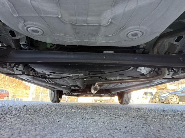 イグニス ハイブリッドＭＧ　禁煙車　社外ナビ　バックカメラ　衝突軽減ブレーキ　前席シートヒーター　レーンキープ　ＥＴＣ　アイドリングストップ　Ｂｌｕｅｔｏｏｔｈ接続　電動格納式ミラー　キーレス（70枚目）