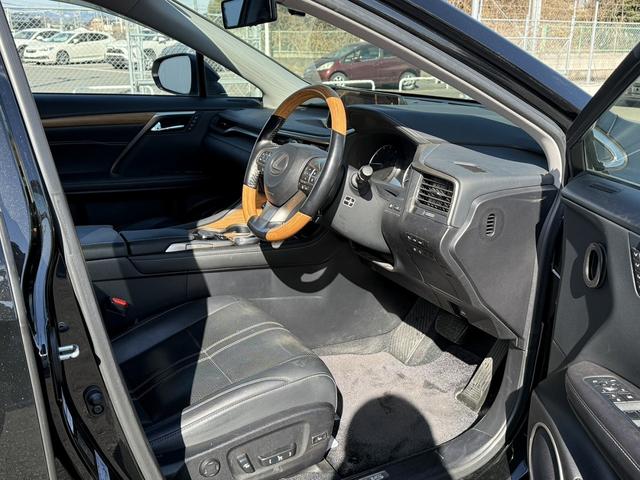 ���Ǝҗl�ւ̔̔��͂��f�肳���Ă��������܂��B�@�Ԍ������ԗ��̏ꍇ�́A�Ԍ����擾�������x�������z�ŕ\�����Ă���܂��B