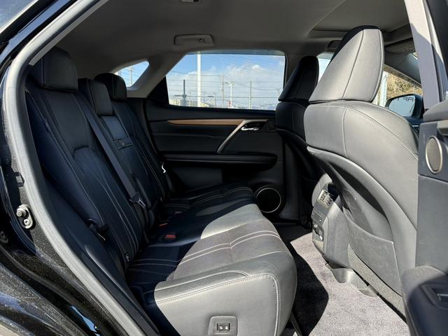 ���Ǝҗl�ւ̔̔��͂��f�肳���Ă��������܂��B�@�Ԍ������ԗ��̏ꍇ�́A�Ԍ����擾�������x�������z�ŕ\�����Ă���܂��B