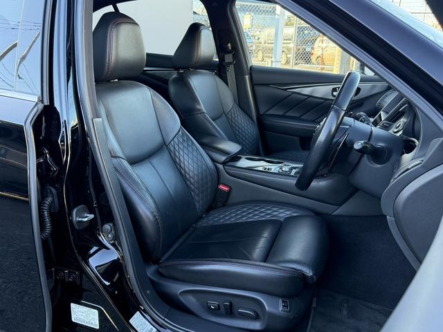 スカイライン ４００Ｒ　禁煙車　純正８インチナビ　アラウンドビューカメラ　フルセグ　ＢＯＳＥサウンド　衝突軽減ブレーキ　黒革シート　シートヒーター　パワーシート　ブラインドスポットモニター　レーンキープ　Ｂｌｕｅｔｏｏｔｈ（15枚目）