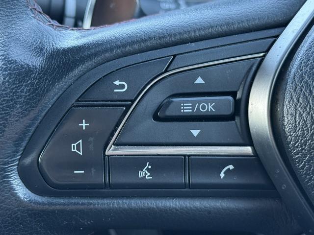 スカイライン ４００Ｒ　禁煙車　純正８インチナビ　アラウンドビューカメラ　フルセグ　ＢＯＳＥサウンド　衝突軽減ブレーキ　黒革シート　シートヒーター　パワーシート　ブラインドスポットモニター　レーンキープ　Ｂｌｕｅｔｏｏｔｈ（49枚目）