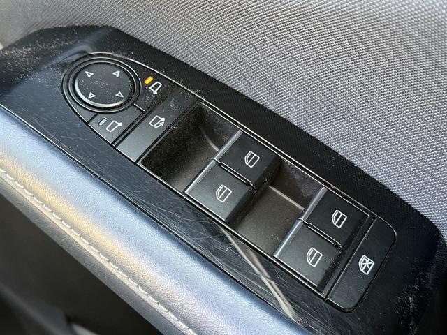 ���Ǝҗl�ւ̔̔��͂��f�肳���Ă��������܂��B�@�Ԍ������ԗ��̏ꍇ�́A�Ԍ����擾�������x�������z�ŕ\�����Ă���܂��B