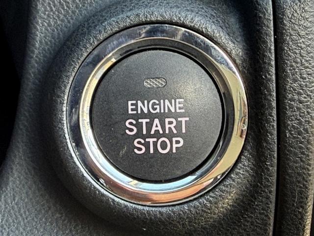 ���Ǝҗl�ւ̔̔��͂��f�肳���Ă��������܂��B�@�Ԍ������ԗ��̏ꍇ�́A�Ԍ����擾�������x�������z�ŕ\�����Ă���܂��B