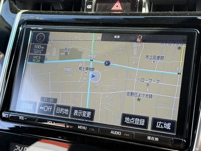 ハリアーハイブリッド プレミアム　メタル　アンド　レザーパッケージ　禁煙車　ムーンルーフ　インテリジェントクリアランスソナー　純正８インチナビ　バックカメラ　快適温熱シート　ベンチレーション　黒革シート　パワーバックドア　セーフティセンス　ビルトインＥＴＣ２．０（4枚目）