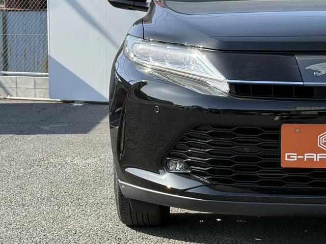 ハリアーハイブリッド プレミアム　メタル　アンド　レザーパッケージ　禁煙車　ムーンルーフ　インテリジェントクリアランスソナー　純正８インチナビ　バックカメラ　快適温熱シート　ベンチレーション　黒革シート　パワーバックドア　セーフティセンス　ビルトインＥＴＣ２．０（27枚目）