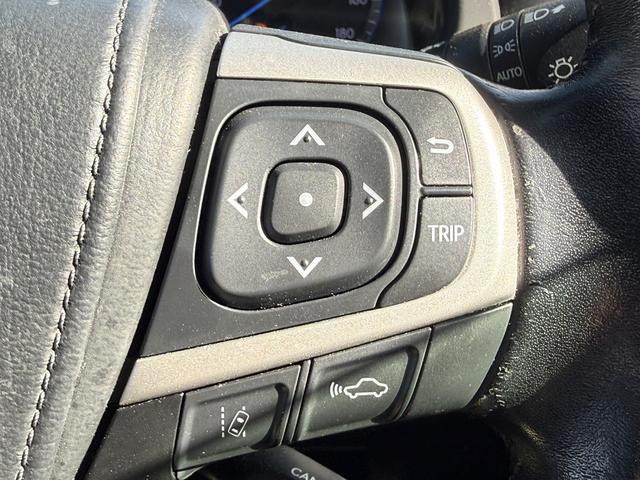 ハリアーハイブリッド プレミアム　メタル　アンド　レザーパッケージ　禁煙車　ムーンルーフ　インテリジェントクリアランスソナー　純正８インチナビ　バックカメラ　快適温熱シート　ベンチレーション　黒革シート　パワーバックドア　セーフティセンス　ビルトインＥＴＣ２．０（46枚目）