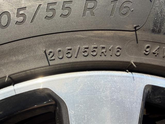 ���Ǝҗl�ւ̔̔��͂��f�肳���Ă��������܂��B�@�Ԍ������ԗ��̏ꍇ�́A�Ԍ����擾�������x�������z�ŕ\�����Ă���܂��B