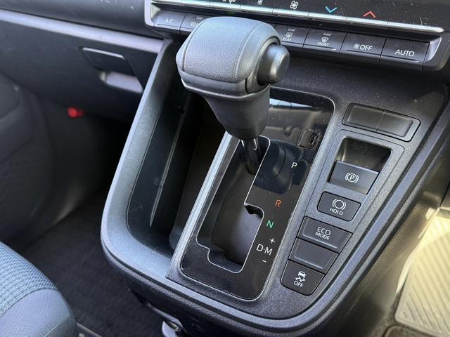 ノア X 禁煙車 ナビ バックカメラ 電動スライドドア 運転支援システム 衝突軽減ブレーキ オートハイビーム レーダークルーズコントロール 電子パーキング オートホールドブレーキ ロードサインアシスト etc(56枚目)