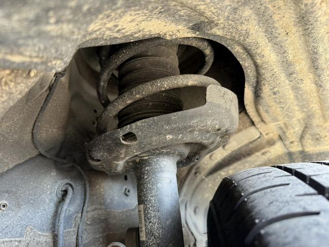 ノア X 禁煙車 ナビ バックカメラ 電動スライドドア 運転支援システム 衝突軽減ブレーキ オートハイビーム レーダークルーズコントロール 電子パーキング オートホールドブレーキ ロードサインアシスト etc(71枚目)