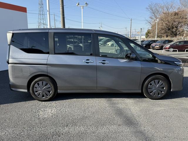 セレナ XV 禁煙車 ECLIPSE7型ナビ バックカメラ 両側電動スライドドア 衝突軽減ブレーキ 運転支援システム ブラインドスポットモニター パドルシフト サポートブレーキホール ド レーダークルーズ(8枚目)