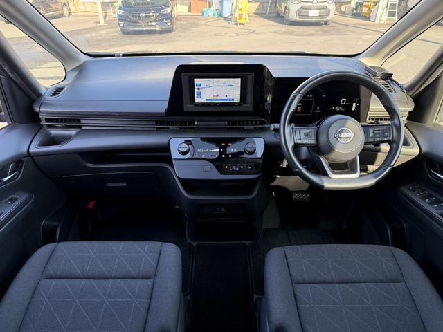 セレナ XV 禁煙車 ECLIPSE7型ナビ バックカメラ 両側電動スライドドア 衝突軽減ブレーキ 運転支援システム ブラインドスポットモニター パドルシフト サポートブレーキホール ド レーダークルーズ(17枚目)