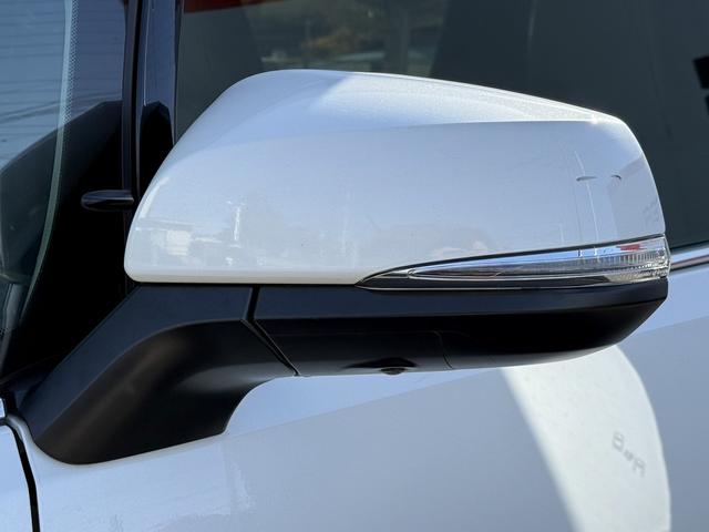 アルファード ２．５Ｓ　タイプゴールド　ワンオーナー　禁煙車　純正ＪＢＬプレミアムサウンドナビ　１３型リアモニター　パワーバックドア　３６０度カメラ　ブラインドスポットモニター　デジタルインナーミラー　衝突軽減　運転支援　両側電動スライド（30枚目）