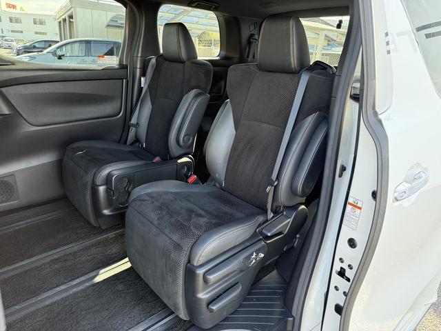 アルファード ２．５Ｓ　タイプゴールド　ワンオーナー　禁煙車　純正ＪＢＬプレミアムサウンドナビ　１３型リアモニター　パワーバックドア　３６０度カメラ　ブラインドスポットモニター　デジタルインナーミラー　衝突軽減　運転支援　両側電動スライド（51枚目）
