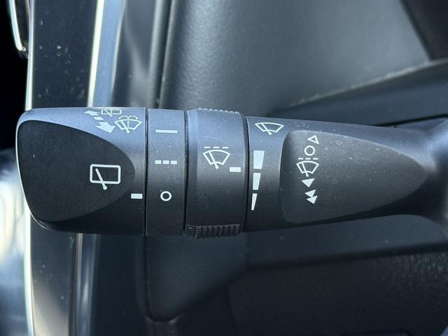 アルファード ２．５Ｓ　タイプゴールド　ワンオーナー　禁煙車　純正ＪＢＬプレミアムサウンドナビ　１３型リアモニター　パワーバックドア　３６０度カメラ　ブラインドスポットモニター　デジタルインナーミラー　衝突軽減　運転支援　両側電動スライド（59枚目）