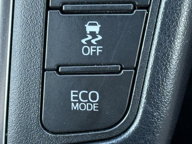 アルファード ２．５Ｓ　タイプゴールド　ワンオーナー　禁煙車　純正ＪＢＬプレミアムサウンドナビ　１３型リアモニター　パワーバックドア　３６０度カメラ　ブラインドスポットモニター　デジタルインナーミラー　衝突軽減　運転支援　両側電動スライド（68枚目）