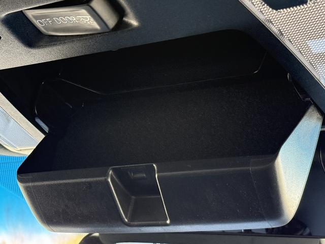 アルファード ２．５Ｓ　タイプゴールド　ワンオーナー　禁煙車　純正ＪＢＬプレミアムサウンドナビ　１３型リアモニター　パワーバックドア　３６０度カメラ　ブラインドスポットモニター　デジタルインナーミラー　衝突軽減　運転支援　両側電動スライド（71枚目）