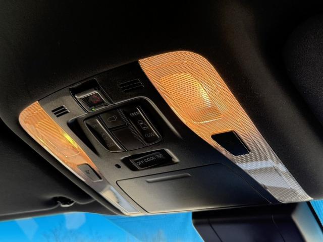 アルファード ２．５Ｓ　タイプゴールド　ワンオーナー　禁煙車　純正ＪＢＬプレミアムサウンドナビ　１３型リアモニター　パワーバックドア　３６０度カメラ　ブラインドスポットモニター　デジタルインナーミラー　衝突軽減　運転支援　両側電動スライド（72枚目）