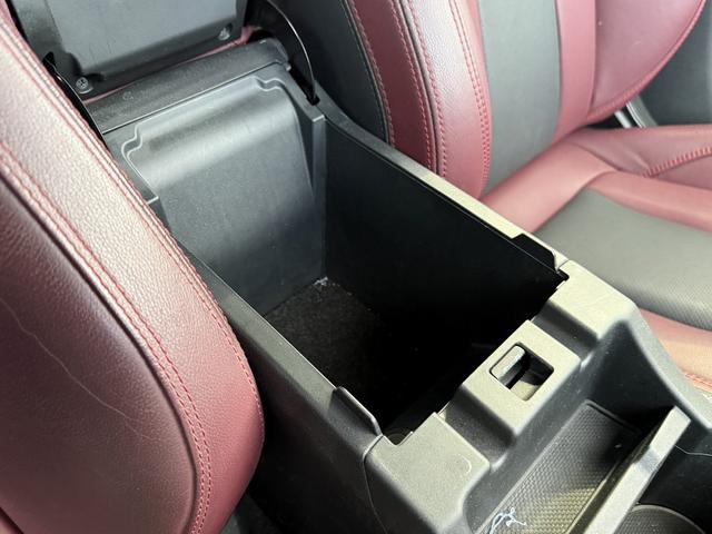 ���Ǝҗl�ւ̔̔��͂��f�肳���Ă��������܂��B�@�Ԍ������ԗ��̏ꍇ�́A�Ԍ����擾�������x�������z�ŕ\�����Ă���܂��B