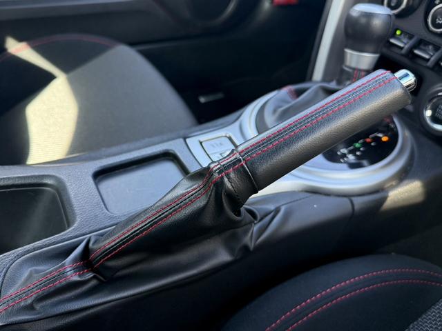 ���Ǝҗl�ւ̔̔��͂��f�肳���Ă��������܂��B�@�Ԍ������ԗ��̏ꍇ�́A�Ԍ����擾�������x�������z�ŕ\�����Ă���܂��B