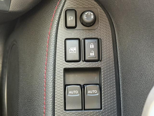 ���Ǝҗl�ւ̔̔��͂��f�肳���Ă��������܂��B�@�Ԍ������ԗ��̏ꍇ�́A�Ԍ����擾�������x�������z�ŕ\�����Ă���܂��B