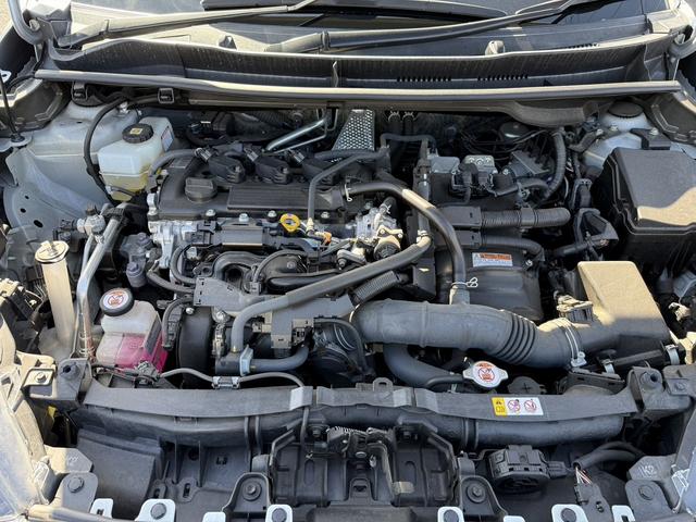 ヤリス ハイブリッドＺ　禁煙車　モデリスタエアロ　純正８インチディスプレイ　バックカメラ　フルセグ　衝突軽減ブレーキ　運転支援システム　オートマチックハイビーム　純正ビルトインＥＴＣ２．０　レーダークルーズ　シートヒーター（20枚目）